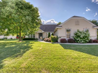 1144 Yosemite Rd, Oconomowoc, WI, 53066