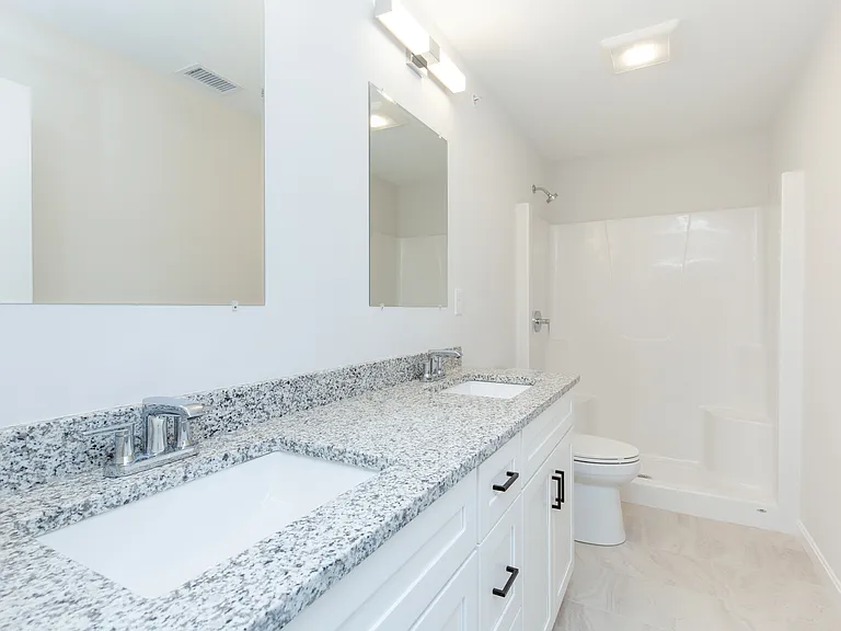 62 Sherburne Ave #14 — Photo 8