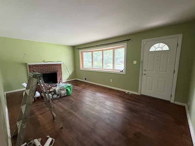 503 Gibson Dr SW — Photo 5