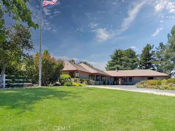 1380 Shane Ln, Templeton, CA 93465