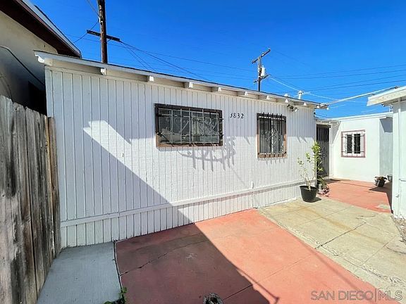 5th image of 3832-36 47th St