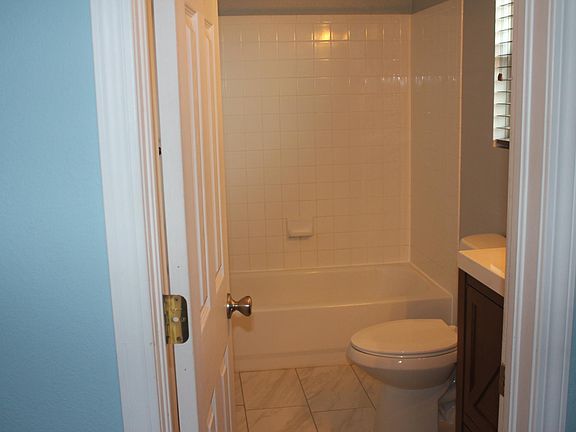 Bathroom off Master Bedroom with walk-in closet.