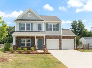 5732 Skylark Rd, Pfafftown, NC 27040