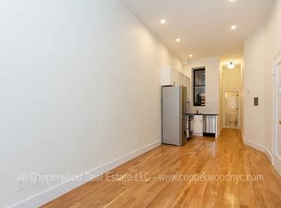121 E 82nd St APT 1, New York, NY 10028