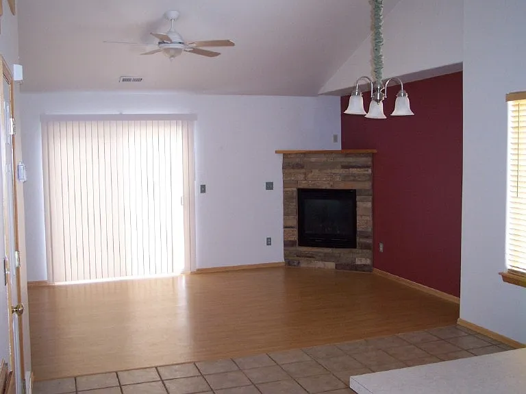 1609 Columbine Village Dr — Photo 8
