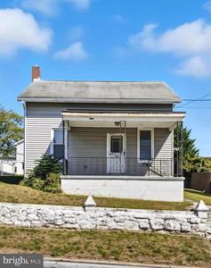 782 Edgegrove Rd, Hanover, PA, 17331