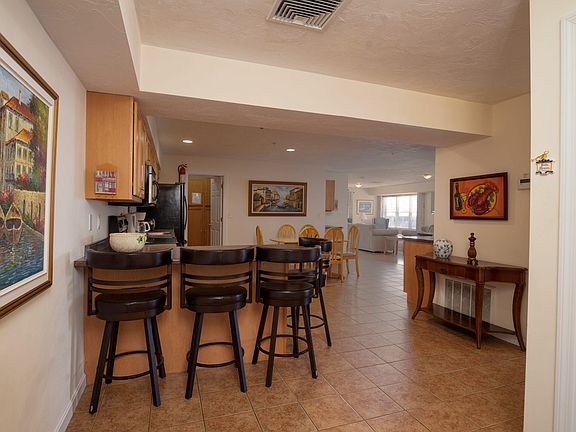 5th image of 170 E Grand Ave APT 7