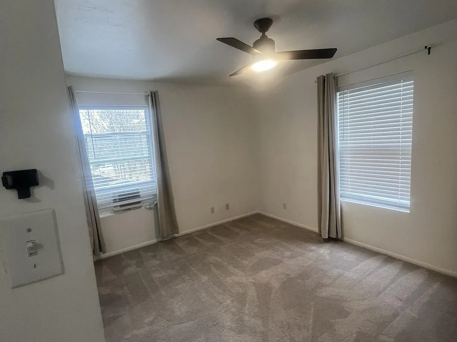 2 bed, 1.5 bath, 1024 sqft, $2,125 — Photo 2