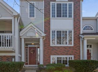 2311 Dawson Ln, Algonquin, IL 60102