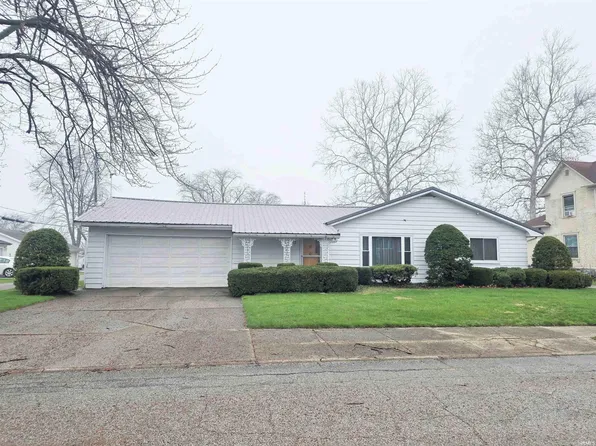 217 N Baxter St, Auburn, IN 46706