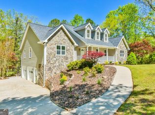 6025 River Oaks Dr, Flowery Branch, GA 30542