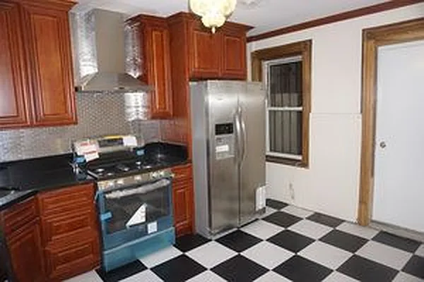 Rented by H.P. Greenfield Real Estate | media 14