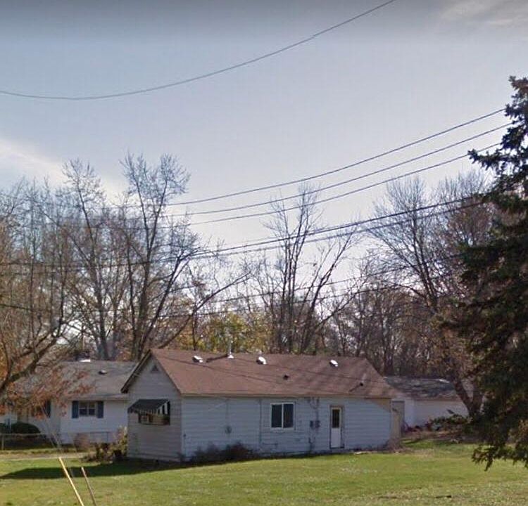2nd image of 1905 Richmond Rd #101