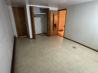 15 Leland St, East Northport, NY 11731