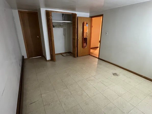 15 Leland St, East Northport, NY 11731