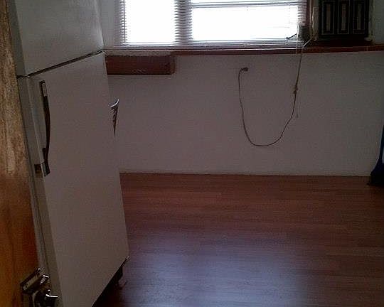 2nd image of 2136 Hoyle Dr