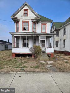 124 Maryland Ave, Crisfield, MD, 21817