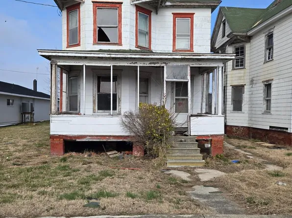 124 Maryland Ave, Crisfield, MD 21817