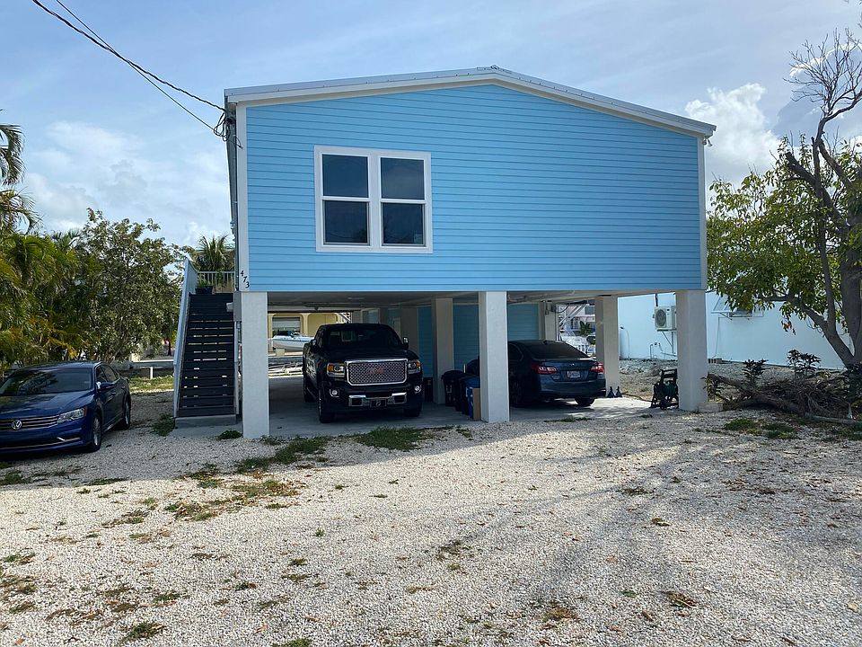 1st image of 473 Caribbean Dr E