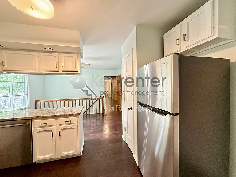 4910 Bal Harbor Dr — Photo 6