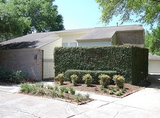 1151 Bingle Rd, Houston, TX 77055