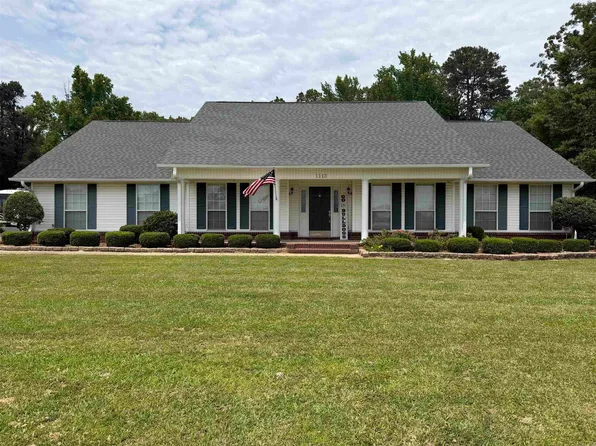 1113 W Holland Ave, White Hall, AR 71602