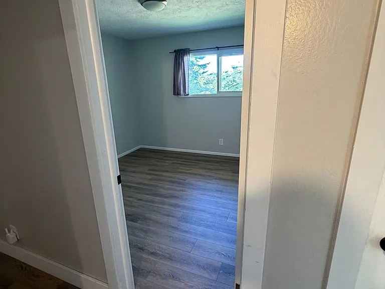 60 E Dogwood St — Photo 10
