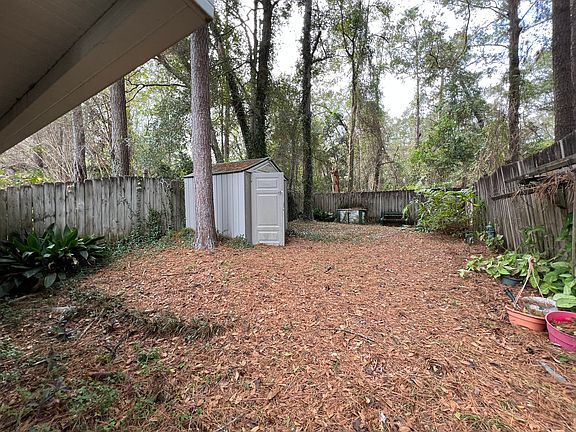 3rd image of 2987 Royal Palm Way
