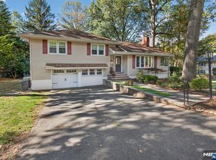 34 Valley Rd, Haworth, NJ 07641