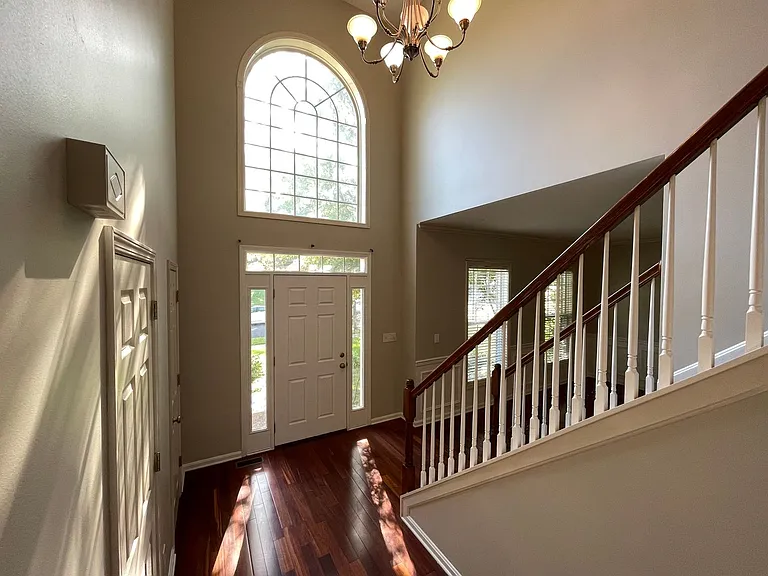 10704 Copper Ridge Dr — Photo 12