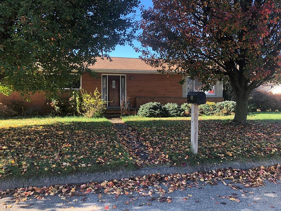 1st image of 610 Susan St
