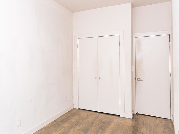 4th image of 678 Franklin Ave #2F