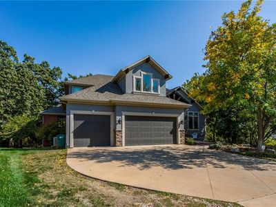 6823 Woodstock Ct, Shawnee, KS, 66218