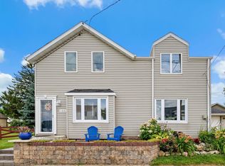 105 W Main St, Saint Nazianz, WI 54232