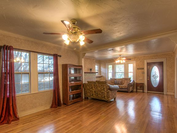 5th image of 4809 El Campo Ave