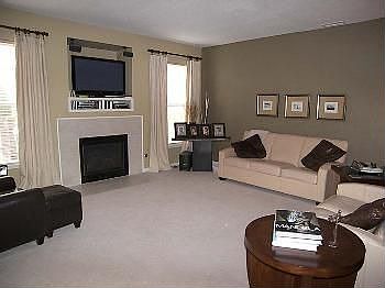 3rd image of 722 Bristle Lake Dr