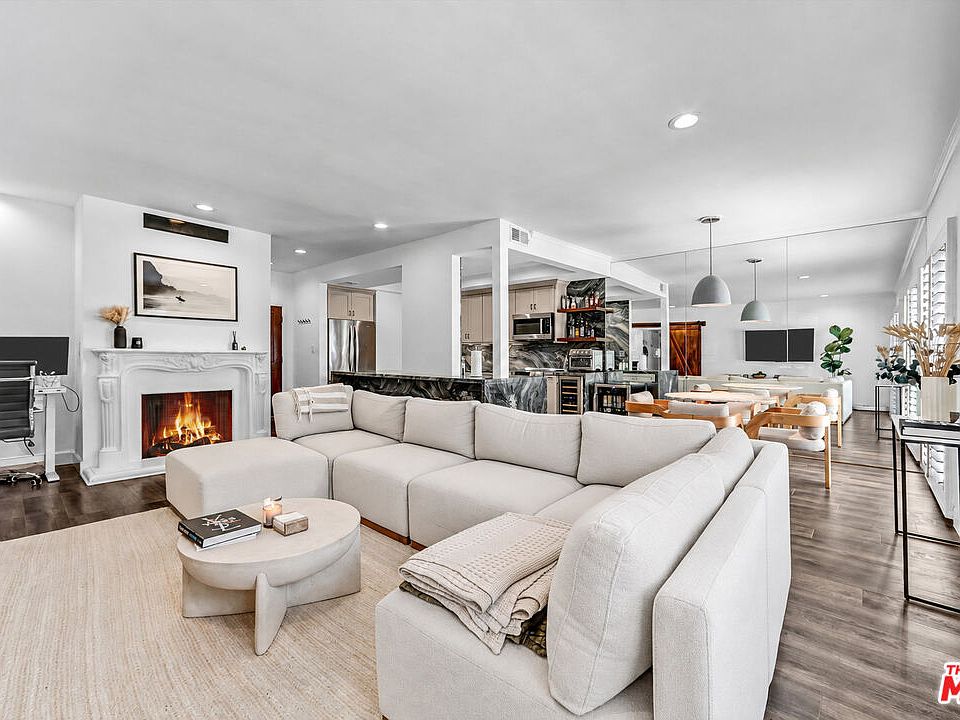 1st image of 1221 N Kings Rd APT 101