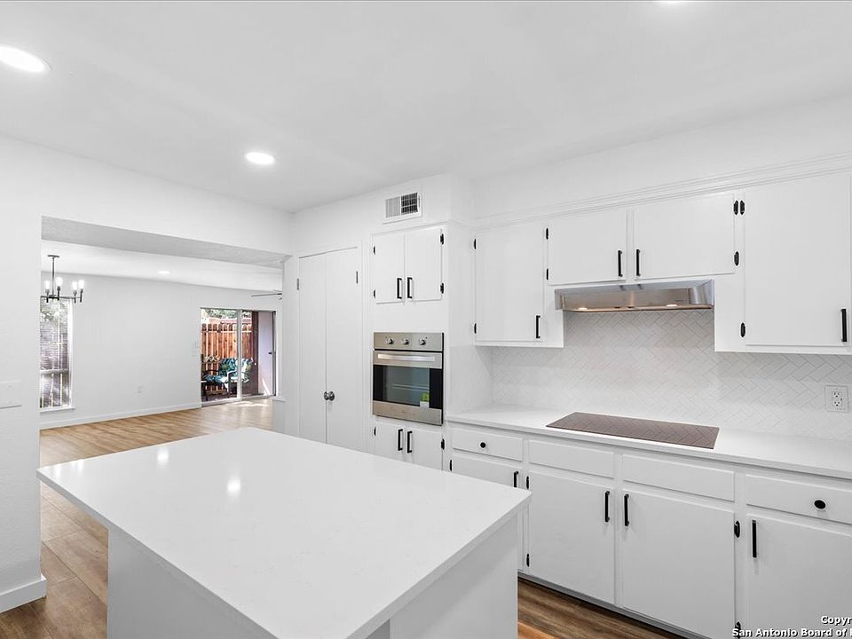 1st image of 3803 Barrington #3A