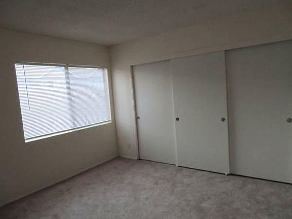 2nd image of 624 E Acacia Ave