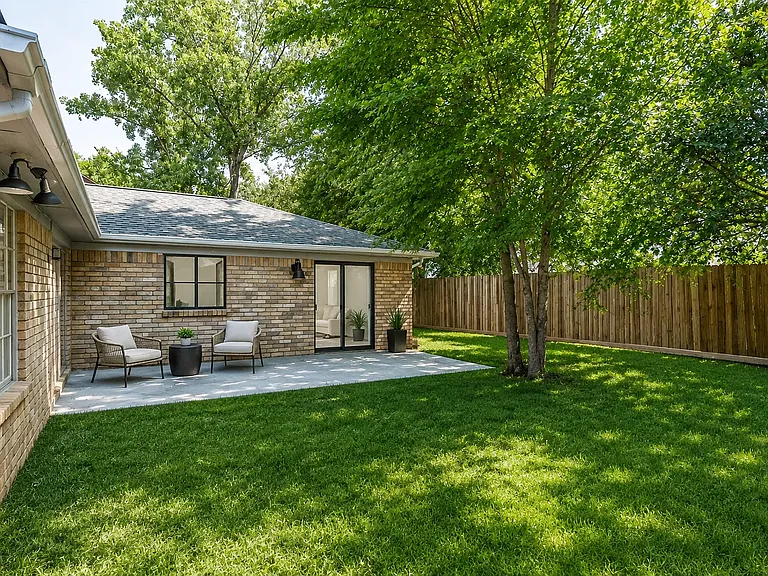5314 Hazelgrove Dr — Photo 11
