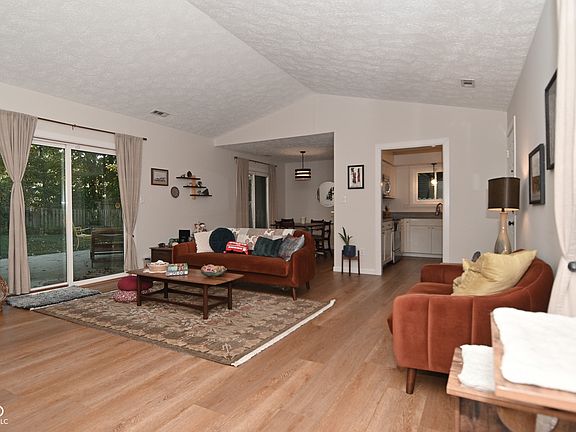4th image of 347 Beechwood Dr