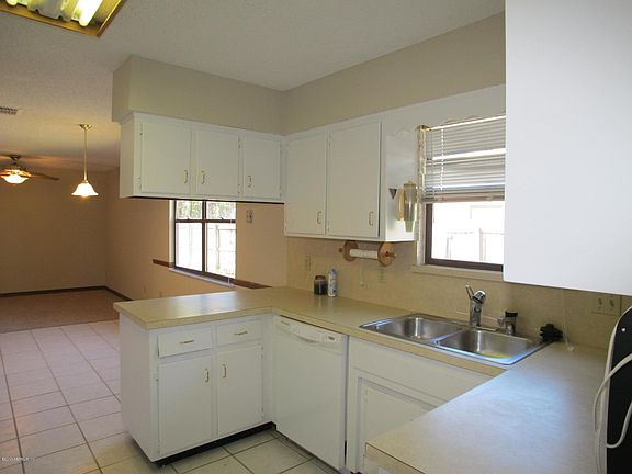 5th image of 2527 Sandlewood Cir