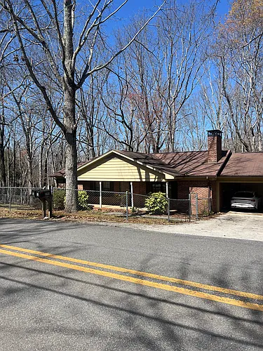 490 N Hall Rd #B Photo 1
