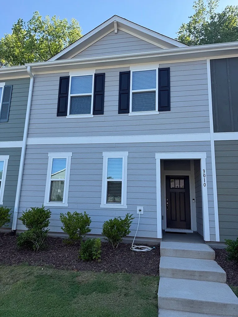 3 bed, 2.5 bath, 1508 sqft, $1,900 — Photo 1
