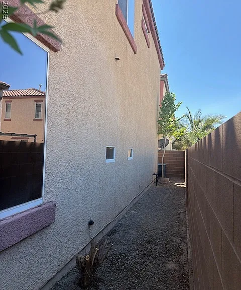731 Emerald Idol Pl — Photo 8