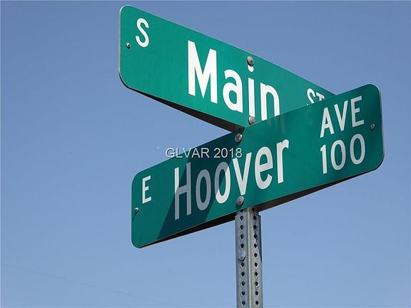 3rd image of 821 S Main St
