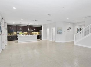 27387 Cayenne Ln, Zephyrhills, FL 33544