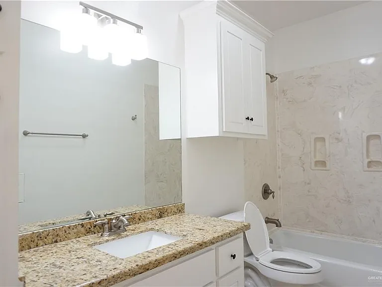 904 Shawnee Bend Rd — Photo 15