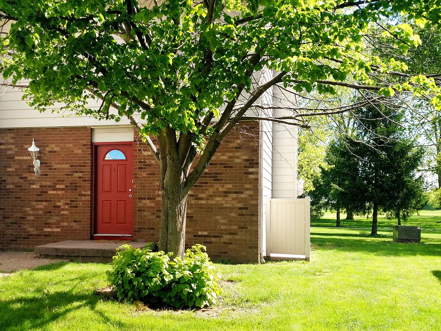 904 Hartwell Dr by Royse + Brinkmeyer — Photo 1