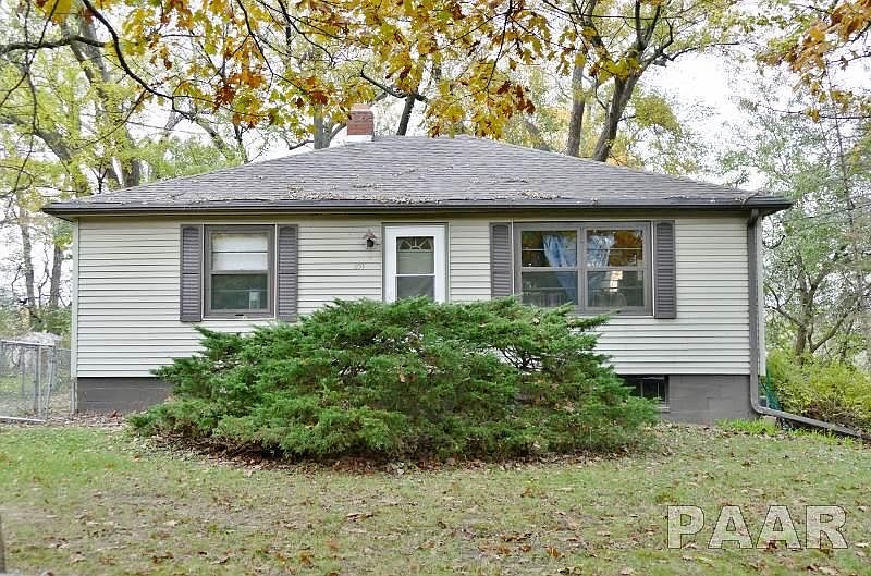 1st image of 851 S Kim Moor Ave